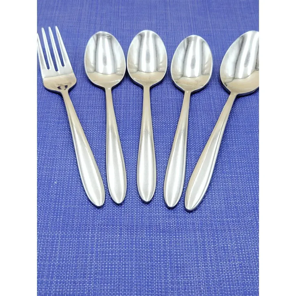 Oneida MOONCREST Stainless Lot 5 Glossy Flatware Spoon Fork
